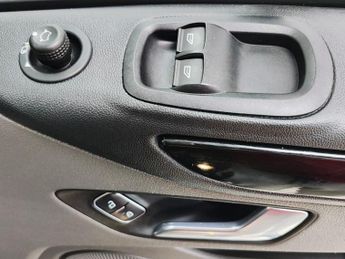 FORD TRANSIT CUSTOM 2.0 320 EcoBlue Limited Crew Van Double Cab 5dr Diesel Manual L1