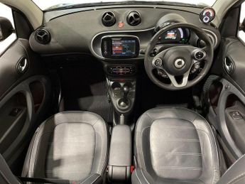 SMART FORTWO 17.6kWh Prime (Premium Plus) Cabriolet 2dr Electric Auto (82 ps)