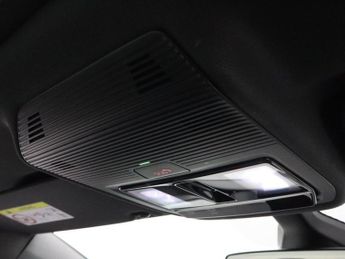 VOLKSWAGEN ID.3 Pro Performance 58kWh Tech Hatchback 5dr Electric Auto (204 ps)