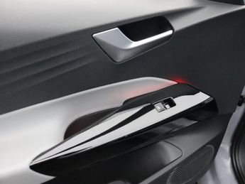 VOLKSWAGEN ID.3 Pro Performance 58kWh Tech Hatchback 5dr Electric Auto (204 ps)