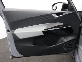 VOLKSWAGEN ID.3 Pro Performance 58kWh Tech Hatchback 5dr Electric Auto (204 ps)