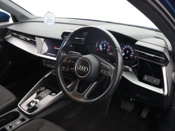 AUDI A3 2.0 TDI 35 Technik Sportback 5dr Diesel S Tronic Euro 6 (s/s) (1