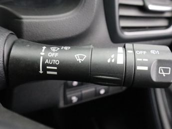 NISSAN LEAF 40kWh Tekna Hatchback 5dr Electric Auto (150 ps)