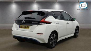 NISSAN LEAF 40kWh Tekna Hatchback 5dr Electric Auto (150 ps)