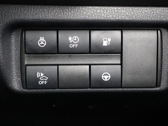 NISSAN LEAF 40kWh Tekna Hatchback 5dr Electric Auto (150 ps)