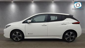 NISSAN LEAF 40kWh Tekna Hatchback 5dr Electric Auto (150 ps)