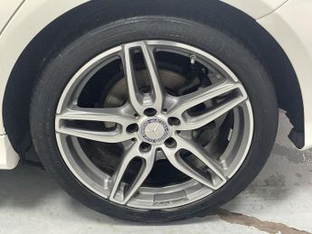 MERCEDES-BENZ A-CLASS 1.6 A160 AMG Line Hatchback 5dr Petrol Manual Euro 6 (s/s) (102 