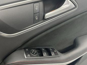 MERCEDES-BENZ A-CLASS 1.6 A160 AMG Line Hatchback 5dr Petrol Manual Euro 6 (s/s) (102 