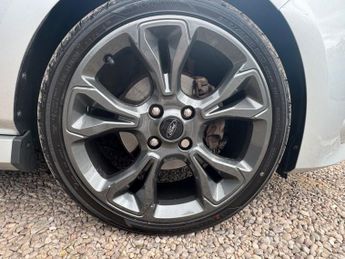 FORD FIESTA 1.0T EcoBoost ST-Line Hatchback 3dr Auto 
