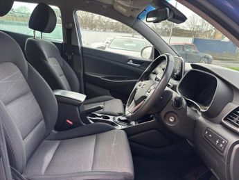 HYUNDAI TUCSON 1.6 T-GDi SE Nav SUV 5 Door Petrol Automatic Blue DCT Euro 6 1 F