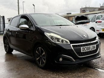 Peugeot 208 1.5 BlueHDi Tech Edition Hatchback 5 Door Diesel Manual Black Eu