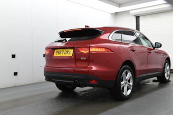 JAGUAR F-PACE 2.0 D240 Portfolio SUV 5dr Diesel Auto AWD Euro 6 (s/s) (240 ps)