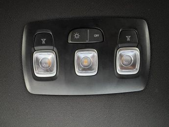 RENAULT ARKANA 1.6 E-TECH E-Tech engineered SUV 5dr Petrol Hybrid Auto 2WD Euro