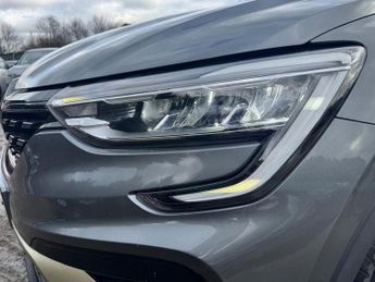 RENAULT ARKANA 1.6 E-TECH E-Tech engineered SUV 5dr Petrol Hybrid Auto 2WD Euro