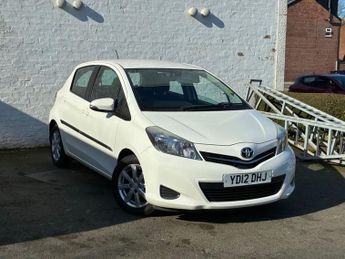 TOYOTA YARIS 1.33 Dual VVT-i TR Hatchback 5dr Petrol Multidrive S Euro 5 (101