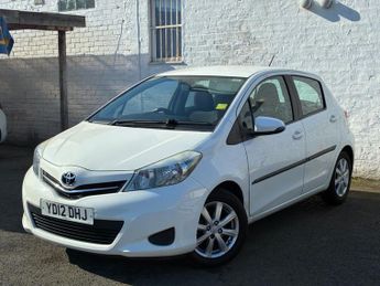 TOYOTA YARIS 1.33 Dual VVT-i TR Hatchback 5dr Petrol Multidrive S Euro 5 (101