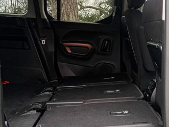 PEUGEOT e-Rifter 50kWh GT Long MPV 5dr Electric Auto (7.4kW Charger) (136 ps).*7 