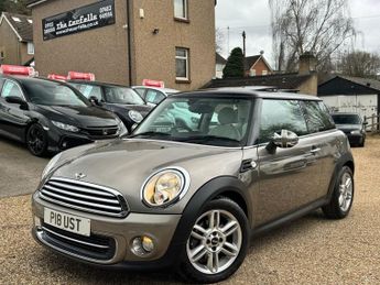 MINI Hatch 1.6 Cooper Hatchback 3dr Petrol Steptronic Euro 5 (122 ps)