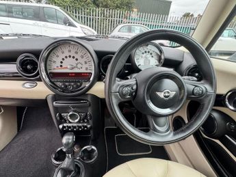 MINI HATCH 1.6 Cooper Hatchback 3dr Petrol Steptronic Euro 5 (122 ps)