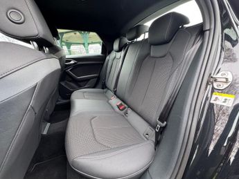 AUDI A1 1.0 TFSI 30 S line Sportback 5dr Petrol S Tronic Euro 6 (s/s) (1