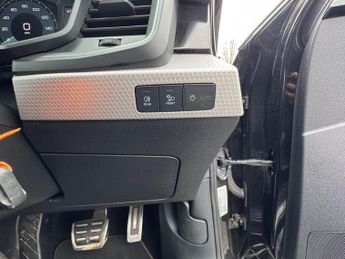 AUDI A1 1.0 TFSI 30 S line Sportback 5dr Petrol S Tronic Euro 6 (s/s) (1