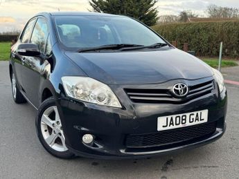 Toyota Auris 1.6 V-Matic TR Hatchback 5dr Petrol MultiMode Euro 5 (132 ps)