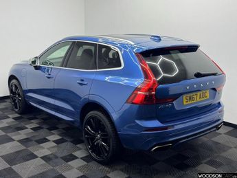 VOLVO XC60 2.0h T8 Twin Engine 10.4kWh R-Design Pro SUV 5dr Petrol Plug-in 