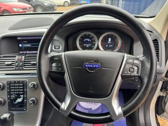 VOLVO XC60 2.0 T5 SE SUV 5dr Petrol Powershift Euro 5 (240 ps)