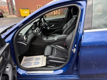 MERCEDES-BENZ C-CLASS 2.1 C220d AMG Line Estate 5dr Diesel G-Tronic+ Euro 6 (s/s) (170