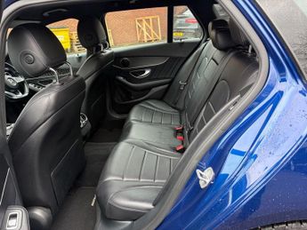 MERCEDES-BENZ C-CLASS 2.1 C220d AMG Line Estate 5dr Diesel G-Tronic+ Euro 6 (s/s) (170