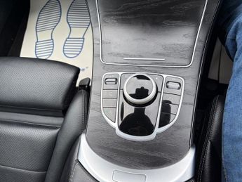 MERCEDES-BENZ C-CLASS 2.1 C220d AMG Line Estate 5dr Diesel G-Tronic+ Euro 6 (s/s) (170