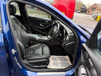 MERCEDES-BENZ C-CLASS 2.1 C220d AMG Line Estate 5dr Diesel G-Tronic+ Euro 6 (s/s) (170