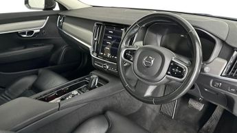VOLVO V90 ESTATE 2.0 B4 MHEV MOMENTUM HYBRID AUTO 200 BHP