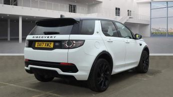 LAND ROVER DISCOVERY SPORT 2.0 TD4 HSE Dynamic Lux SUV 5dr Diesel Auto 4WD Euro 6 (s/s) (18