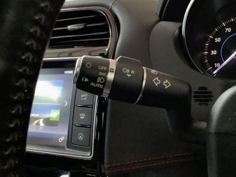 JAGUAR XE 2.0d R-Sport Saloon 4dr Diesel Auto Euro 6 (s/s) (180 ps)