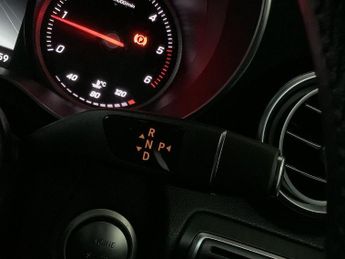 MERCEDES-BENZ GLC 2.1 GLC220d AMG Line SUV 5dr Diesel G-Tronic+ 4MATIC Euro 6 (s/s