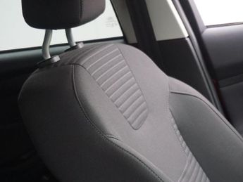 FORD FOCUS 1.5 TDCi Titanium Hatchback Diesel Powershift Euro 6 (s/s) 5dr -