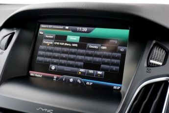 FORD FOCUS 1.5 TDCi Titanium Hatchback Diesel Powershift Euro 6 (s/s) 5dr -