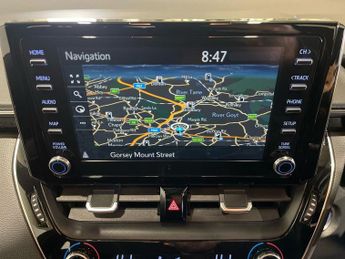 TOYOTA COROLLA 1.8 VVT-h Icon Tech Hatchback 5dr Petrol Hybrid CVT Euro 6 (s/s)