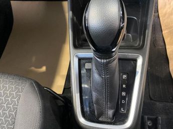 SUZUKI SWIFT 1.2 Dualjet MHEV SZ-T Hatchback 5dr Petrol Hybrid CVT Euro 6 (s/