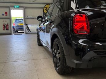 MINI HATCH 2.0 Cooper S Sport Hatchback 5dr Petrol Steptronic Euro 6 (s/s) 