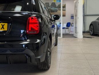 MINI HATCH 2.0 Cooper S Sport Hatchback 5dr Petrol Steptronic Euro 6 (s/s) 