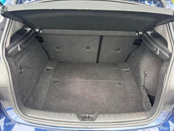 BMW 1 SERIES 1.5 116d SE Hatchback 5dr Diesel Auto Euro 6 (s/s) (116 ps)