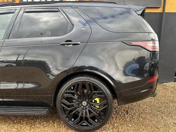 LAND ROVER DISCOVERY 3.0 SD V6 HSE SUV 5dr Diesel Auto 4WD Euro 6 (s/s) (306 ps)
