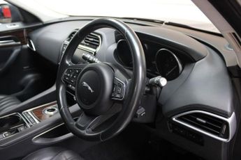 JAGUAR F-PACE 2.0 D180 Portfolio SUV 5dr Diesel Auto AWD Euro 6 (stop/start) (
