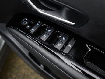 HYUNDAI TUCSON 1.6 h T-GDi Premium SUV 5dr Petrol Hybrid Auto Euro 6 (s/s) (230