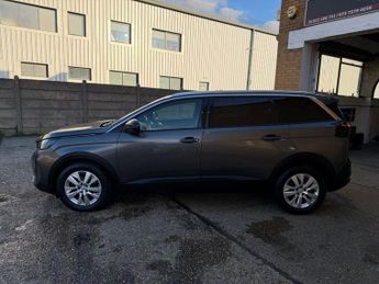 PEUGEOT 5008 1.5 BlueHDi Allure Premium + SUV 5dr Diesel EAT Euro 6 (s/s) (13