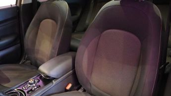 MINI CLUBMAN 2.0 Cooper D Estate 6dr Diesel Auto Euro 6 (s/s) (150 ps)