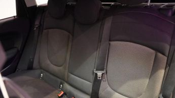 MINI CLUBMAN 2.0 Cooper D Estate 6dr Diesel Auto Euro 6 (s/s) (150 ps)