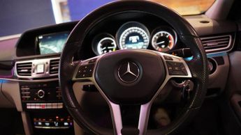 MERCEDES-BENZ E-CLASS 2.1 E300dh BlueTEC AMG Night Edition (Premium) Saloon 4dr Diesel